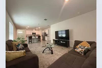 1823 Cacutta Way, Kissimmee, FL 34744 - Photo 5