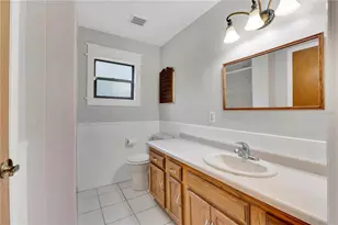 3292 Majestic Oak Dr, Saint Cloud, FL 34771 - Photo 11