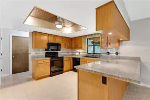 3292 Majestic Oak Dr, Saint Cloud, FL 34771 - Photo 5