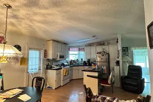 190 E Miami Terrace, Kissimmee, FL 34741 - Photo 9