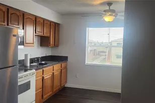 723 Michigan Ct, Saint Cloud, FL 34769 - Photo 7