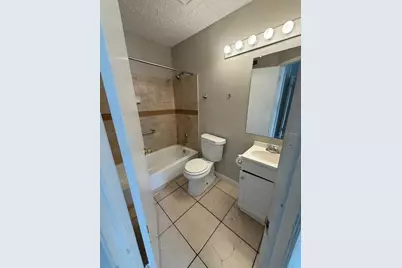 1956 Lake Atriums Circle #150, Orlando, FL 32839 - Photo 3