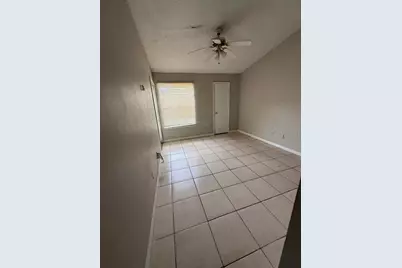 1956 Lake Atriums Circle #150, Orlando, FL 32839 - Photo 5