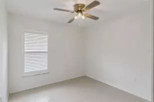 205 Bell Tower Xing W, Poinciana, FL 34759 - Photo 31