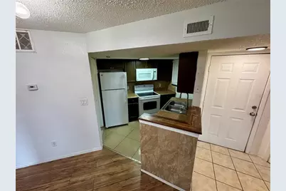 1948 Lake Atriums Circle #119, Orlando, FL 32839 - Photo 5