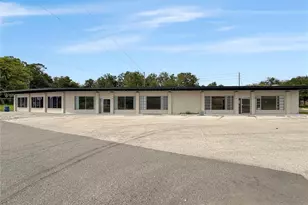 835 S US Hwy 27, Lady Lake, FL 32159 - Photo 1
