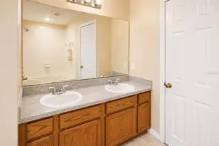 2039 Cypress Bay Blvd, Kissimmee, FL 34743 - Photo 9
