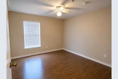 2039 Cypress Bay Boulevard, Kissimmee, FL 34743 - Photo 13