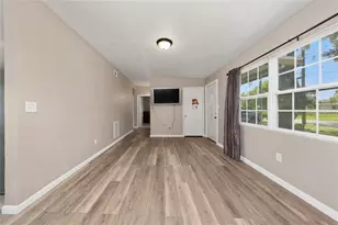 2030 Milton St, Lakeland, FL 33801 - Photo 9