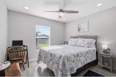 8279 Westmont Terrace Drive, Lakeland, FL 33810 - Photo 29