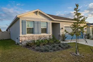 693 Crown Rose Dr, Eagle Lake, FL 33839 - Photo 13