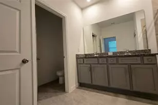 693 Crown Rose Dr, Eagle Lake, FL 33839 - Photo 15