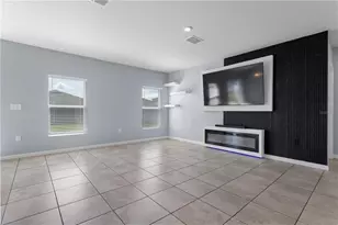 1582 Finnigan Cir, Haines City, FL 33844 - Photo 5