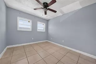 803 Sky Lake Cir, Orlando, FL 32809 - Photo 15