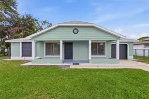 519 Floral Dr, Kissimmee, FL 34743 - Photo 1