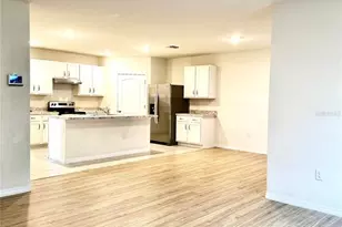 939 Sun Burst Rd, Winter Haven, FL 33880 - Photo 5