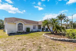 959 Loma Bonita Dr, Davenport, FL 33837 - Photo 3