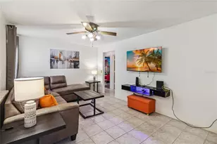 959 Loma Bonita Dr, Davenport, FL 33837 - Photo 5