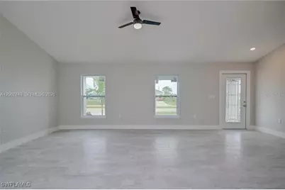 204 El Dorado Blvd N, Cape Coral, FL 33993 - Photo 9
