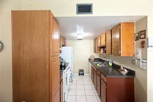 1034 Plantation Dr, Kissimmee, FL 34741 - Photo 5