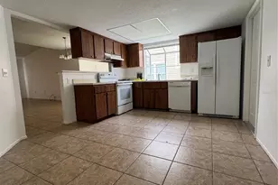 2352 Pebble Brook Rd, Kissimmee, FL 34741 - Photo 7