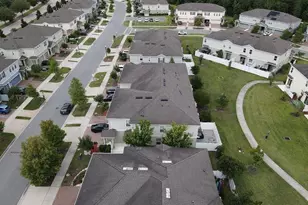 2749 Pleasant Cypress Cir, Kissimmee, FL 34741 - Photo 17