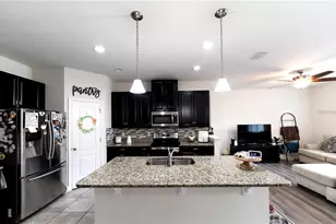2749 Pleasant Cypress Cir, Kissimmee, FL 34741 - Photo 3