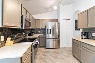 141 Tee Garden Way, Davenport, FL 33896 - Photo 5