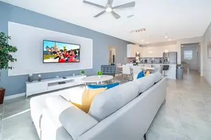 979 Splash Shot Pl, Davenport, FL 33896 - Photo 3