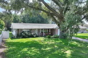 2802 Sunset Dr NW, Winter Haven, FL 33881 - Photo 3