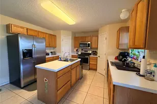 905 Gloucester Ct, Kissimmee, FL 34758 - Photo 5