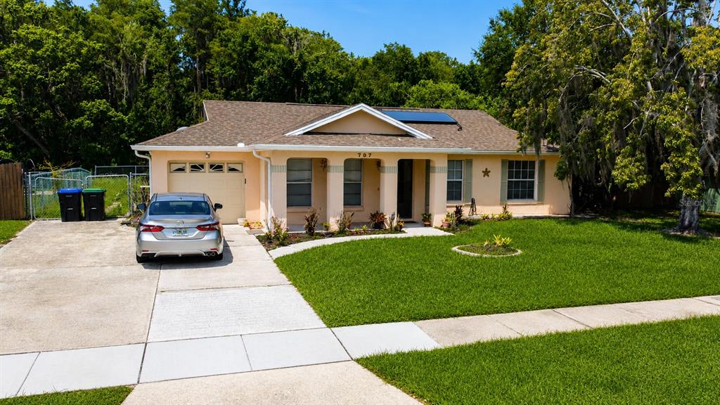 707 Iowa Woods Cir E - 707 Iowa Woods Cir E, Orlando, FL 32824 Luxury Property | Jose Angel Pina