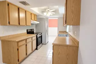 707 Iowa Woods Cir E, Orlando, FL 32824 - Photo 5