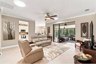 463 Monterey Street, Poinciana, FL 34759 - Photo 5