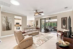 463 Monterey St, Poinciana, FL 34759 - Photo 5