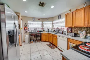 1708 Casuarina Ln, Kissimmee, FL 34744 - Photo 5