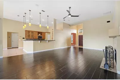 8071 Canyon Lake Circle, Orlando, FL 32835 - Photo 15