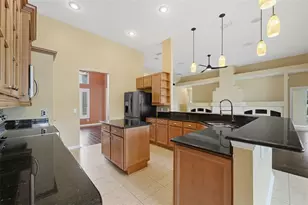 8071 Canyon Lake Cir, Orlando, FL 32835 - Photo 27