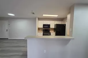 5483 Vineland Rd, Orlando, FL 32811 - Photo 5