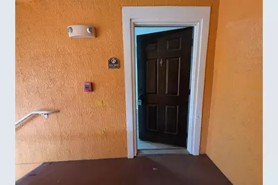 5483 Vineland Road #10209, Orlando, FL 32811 - Photo 3