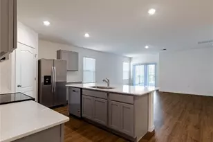 2869 House Finch Rd, Saint Cloud, FL 34773 - Photo 5