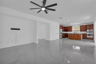 10030 Stratford Pointe Ave, Orlando, FL 32832 - Photo 9