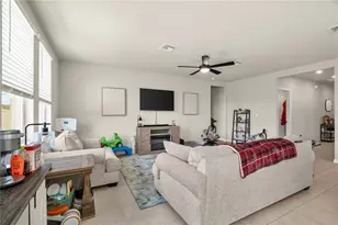 38626 Finn Clover Ln, Zephyrhills, FL 33540 - Photo 15