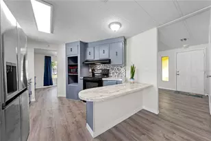 5601 Lake Lizzie Dr, Saint Cloud, FL 34771 - Photo 25