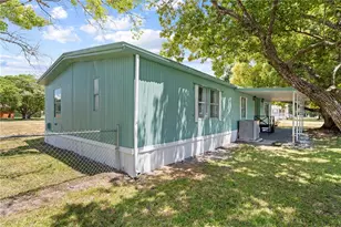 5601 Lake Lizzie Dr, Saint Cloud, FL 34771 - Photo 13