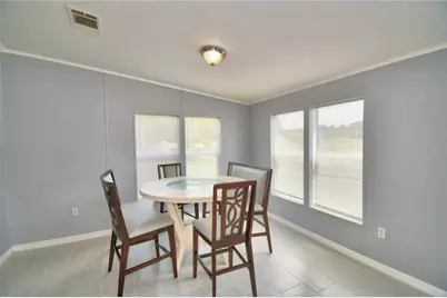 16 E Murphy Street, Davenport, FL 33837 - Photo 9