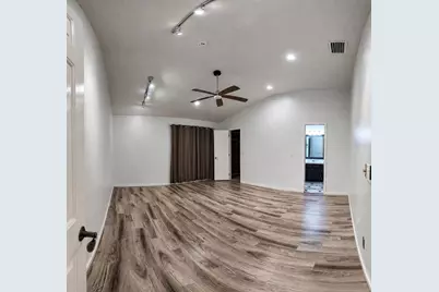 1055 Holden Avenue, Orlando, FL 32839 - Photo 21