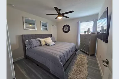 2153 Lake Side Avenue, Davenport, FL 33837 - Photo 19