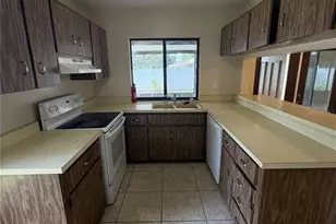 11 Trophy Ln, Kissimmee, FL 34759 - Photo 11