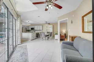 8807 Crayson Ct, Kissimmee, FL 34747 - Photo 15